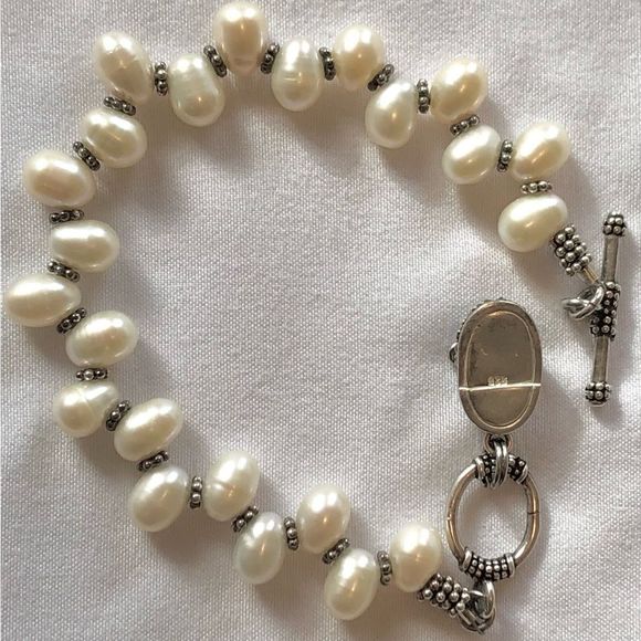 925 Pearl with black sapphire bootie charm bracelet 7 1/4” - Picture 3 of 11